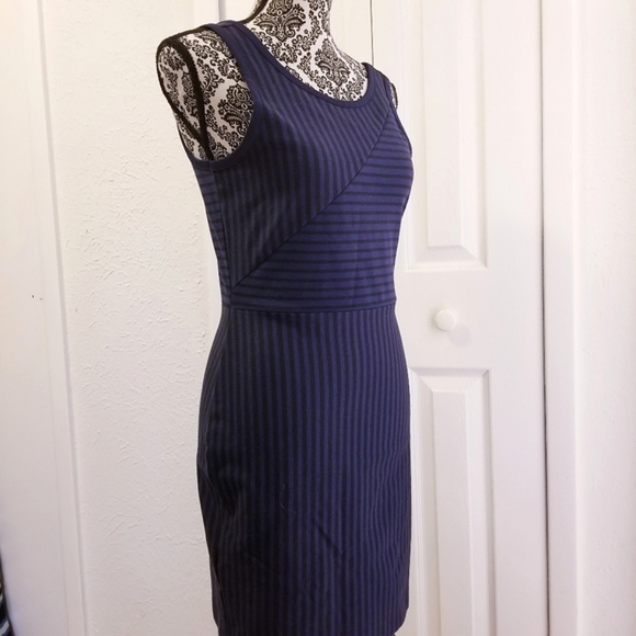 Retro Style, Striped Knit Dress - Picture 2 of 3